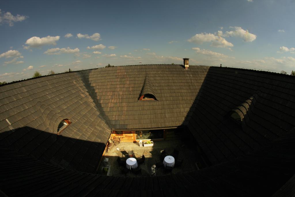 Hotel Zornica Poczesna Exterior foto
