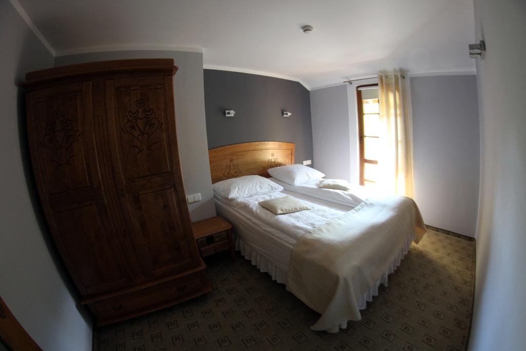 Hotel Zornica Poczesna Cameră foto