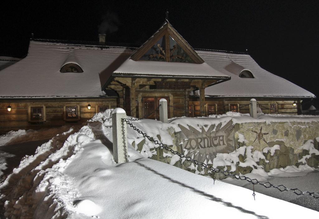 Hotel Zornica Poczesna Exterior foto