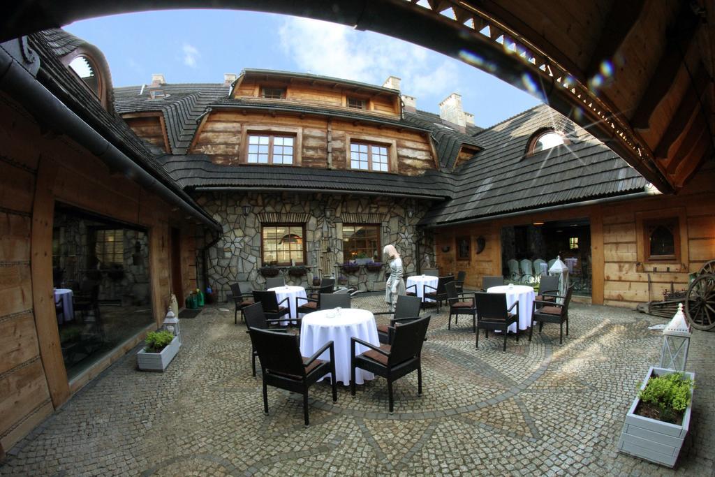 Hotel Zornica Poczesna Exterior foto